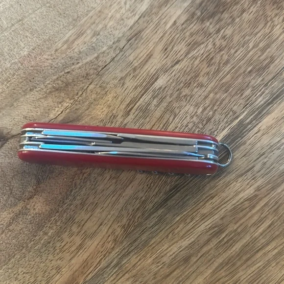 Climber Swiss Army Knife x Victorinox Like New!! - Picture 5 of 8
